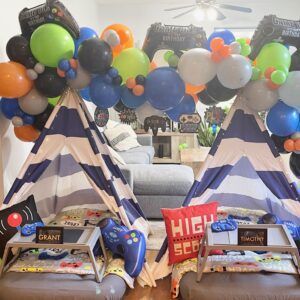 Game Time Teepee 7 pc Sleepover Set